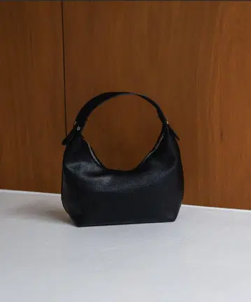 [ selle glant ] HALF MOON ONEHAND BAG 블랙