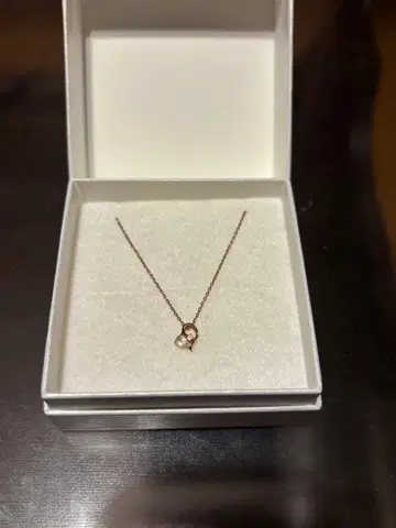 사만사 티아라 골드 하트형 목걸이