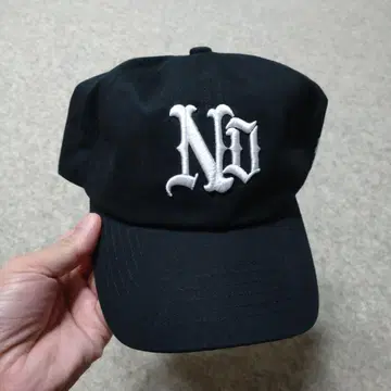 Nasty Dog 블랙 캡