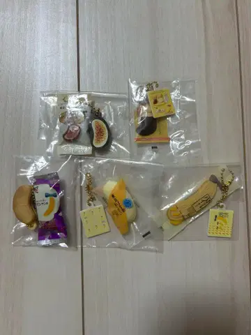 도쿄 바나나 미니어처 가챠가챠 전 5개 세트