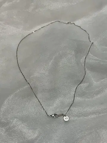 유리카 아쿠츠 실버 체인 목걸이 SLV925