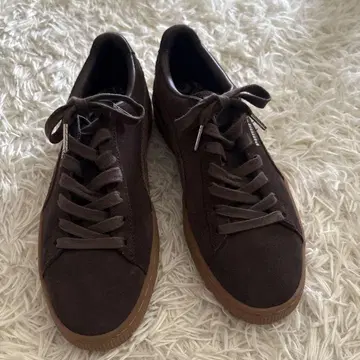 [ 새상품급 ] Puma 브라운 스웨이드 스니커즈 25.5cm
