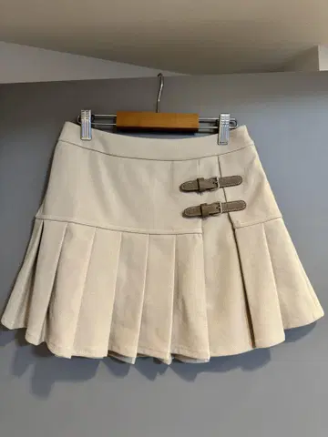 Andmary 스커트