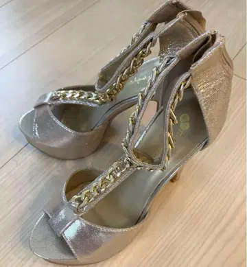 골드 오픈토 하이힐