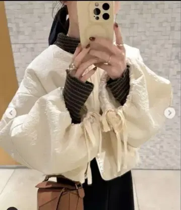 hinari 부풀린 자카드 숏 충전솜 블루종 자켓 아이보리