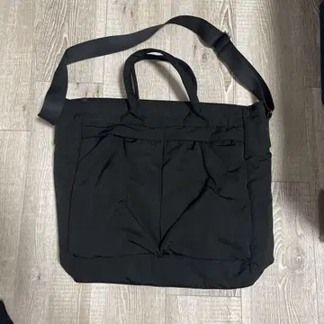 UNIQLO C 2WAY 유틸리티 토트백 블랙