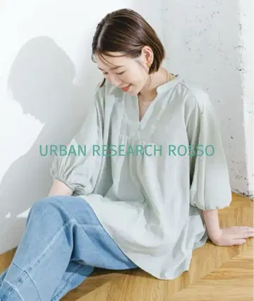 [ UR TECH ] F by ROSSO 이지 린넨 볼륨 블라우스