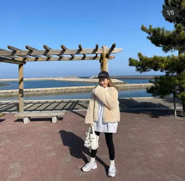 크림색 보아 자켓 mite 한정판 아이템