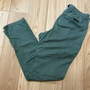 그라미치 팬츠