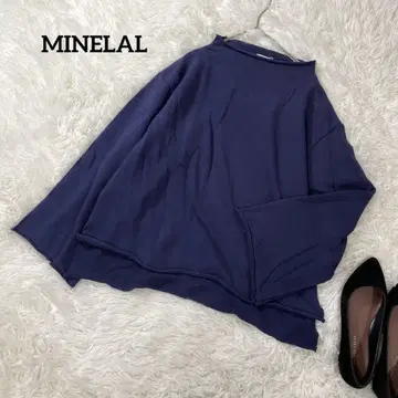 [ 새상품 ] MINELAL 미네랄 긴팔 상의 티셔츠 플레어 슬리브