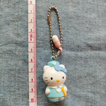 헬로키티 간호사풍 키링
