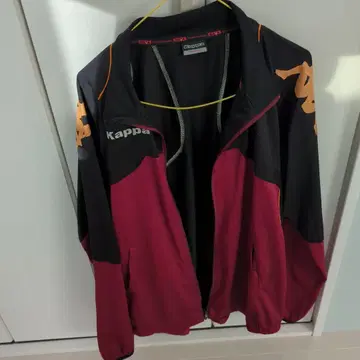 Kappa 빨검 로고 프린트 저지