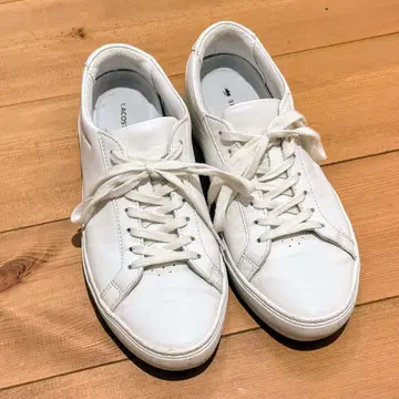 LACOSTE 화이트 스니커즈
