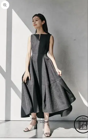 L'AUBE BLANC Keyneck Jacquard Dress