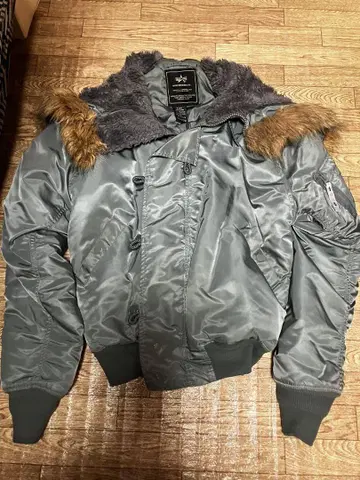 ALPHA INDUSTRIES N-2B 플라이트 자켓 알파