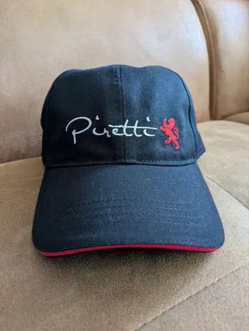 미사용 Piretti 블랙 골프 캡
