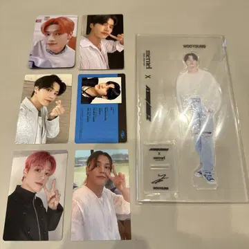 ATEEZ 우영 트레이딩 카드 아크릴 스탠드