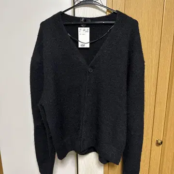 H&M 루즈핏 퍼지 가디건 블랙 L 미사용 크롭 기장