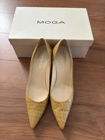 MOGA 하이힐 펌프스 24 베이지