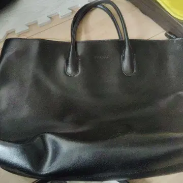 FURLA 블랙 토트백