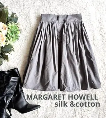 마가렛호웰 실크 혼방 일본제 플레어 스커트 일본제 사이즈 2