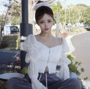 다리치 코튼 레이스 디자인 상의 화이트