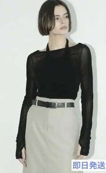 TULLE FLOCKY LAYERED TOPS 사이즈 2