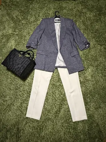 ZARA 블루색 자켓