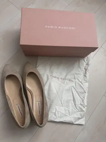 시착만 한 FABIO RUSCONI 베이지 펌프스 37 (23.5cm)
