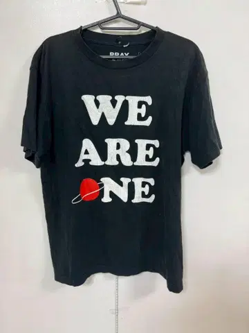 WE ARE ONE 티셔츠 블랙
