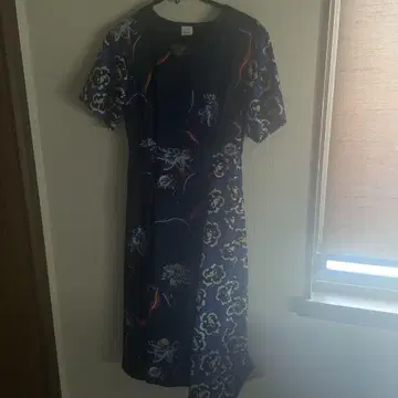 Paul Smith 네이비 꽃무늬 반팔 원피스