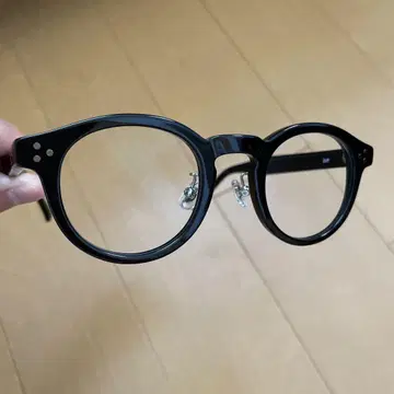 Zoff 블랙 라운드 안경 케이스 포함