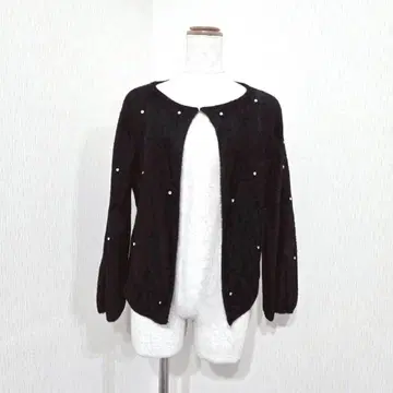 SAISON DE PAPILLON 비쥬 부착 볼레로 가디건 반짝반짝
