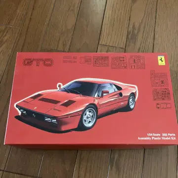 페라리 GTO 1/24 스케일 프라모델 키트