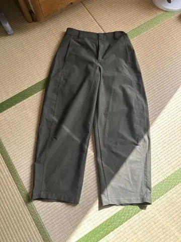 uniqlo 저지 배럴 레그 팬츠