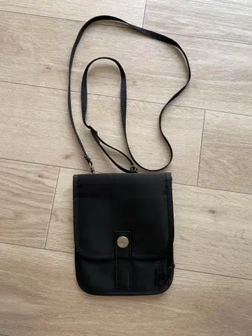 Paul Smith 블랙 숄더백