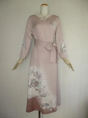 M~L 사이즈 호몬기에서 기모노 리메이크 드레스입니다 기장 120cm