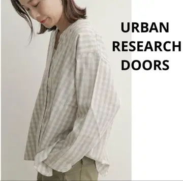 URBAN RESEARCH DOORS 깅엄 플레어 블라우스