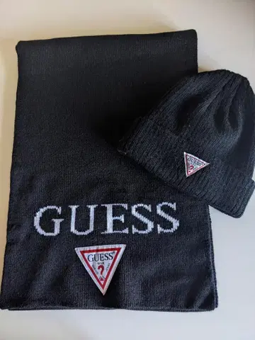 [새상품급] GUESS 머플러 니트 모자 2세트 남성용 여성용 블랙