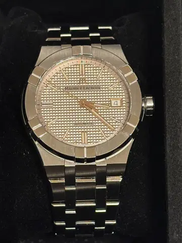 모리스라크로와 아이콘 39mm 새상품급