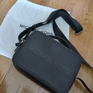 MICHAEL KORS 블랙 숄더백