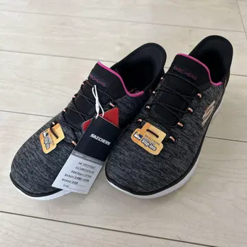 SKECHERS Slip-ins