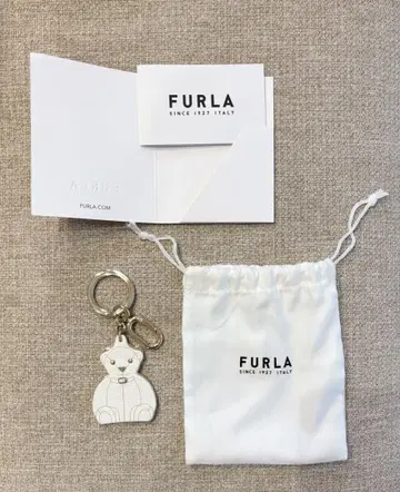[ 새상품 ] FURLA 훌라 키링 백참 VENUS BEAR 화이트