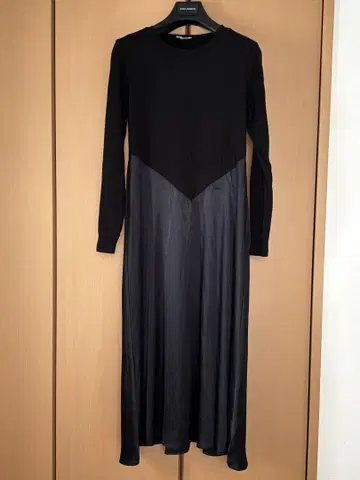 ZARA 블랙 롱 원피스 M 사이즈