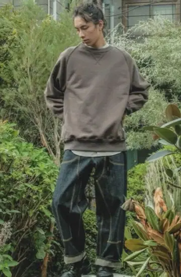 SUGARHILL TIRPLE STITCHED SEWAT PULLOVER