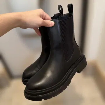 블랙 사이드 고어 부츠 통굽