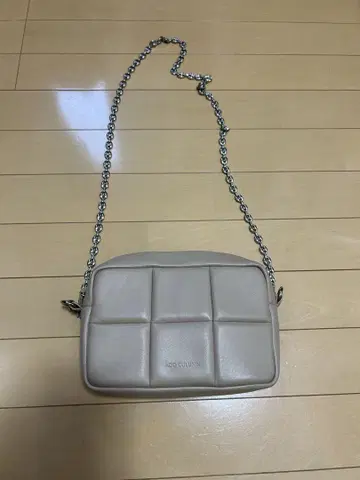 ADD CULUMN 숄더백