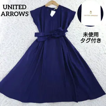 미사용 택 포함 유나이티드 애로우즈 V넥 플레어 원피스 A라인 36