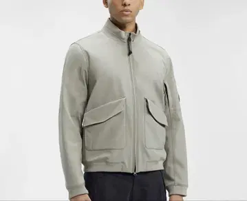 가격 인하 씨피 컴퍼니 CP Company 카키 점퍼 46