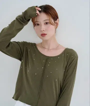 [ Kastane ] 스터드 리브 티셔츠